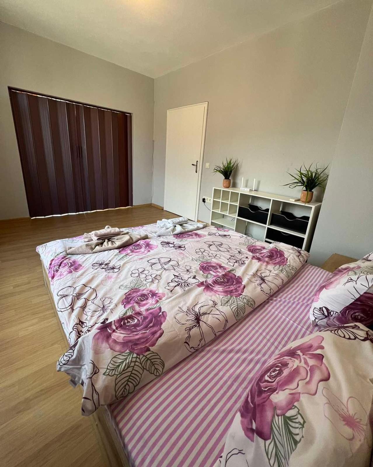 Rio Sunny 2Bdr Apt Near Ndk - Metro - Non-Stop Paid Public Parking Sofya Dış mekan fotoğraf